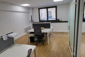 Bureau privé - 92300 - 4 postes - 1600€
