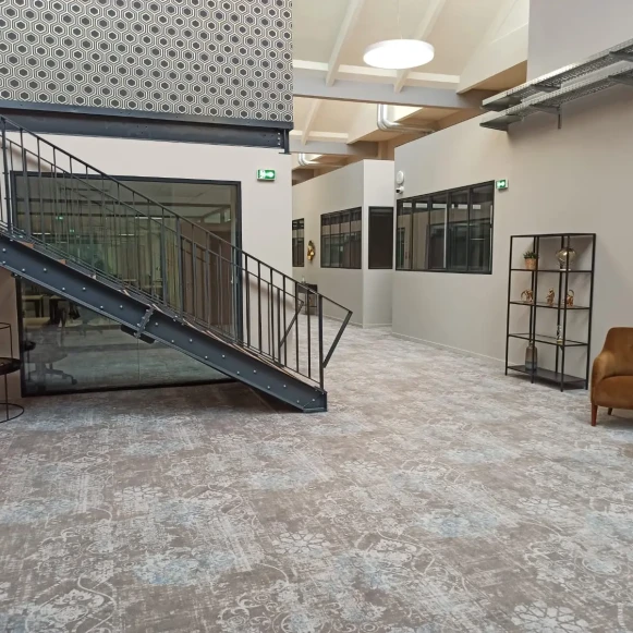 Bureau privé 11 m² 3 postes Coworking Avenue Thiers Nice 06000 - photo 7