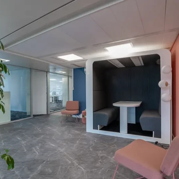 Open Space  1 poste Coworking Rue du Gouverneur Général Éboué Issy-les-Moulineaux 92130 - photo 9