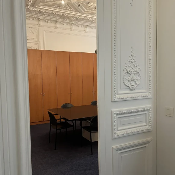 Bureau privé 27 m² 3 postes Coworking Boulevard Haussmann Paris 75008 - photo 3
