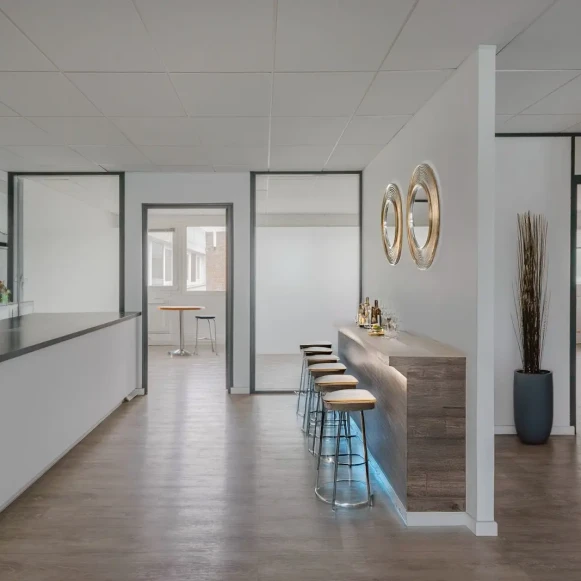 Bureau privé 400 m² 80 postes Location bureau Route de Gisy Bièvres 91570 - photo 8