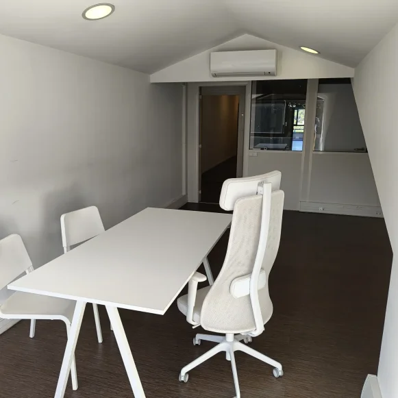 Bureau privé 17 m² 1 poste Coworking Avenue de la Résistance Saint-Paul-lès-Dax 40990 - photo 3