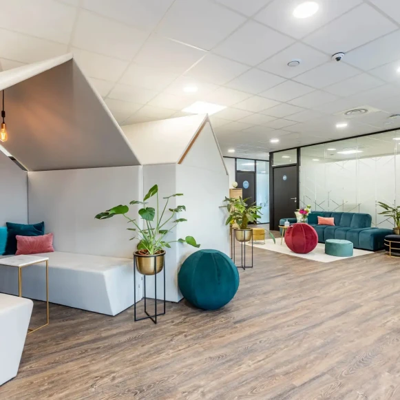 Bureau privé 11 m² 2 postes Location bureau Rue de la Martinellerie Trélazé 49800 - photo 2