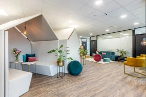 Bureau privé - 49800 - 2 postes - 598€