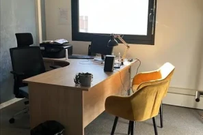 Bureau privé - 69006 - 2 postes - 1100€