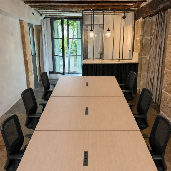 Espace indépendant 70 m² 11 postes Coworking Rue de Montmorency Paris 75003 - photo 4