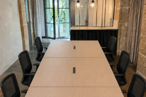 Espace indépendant - 75003 - 11 postes - 5500€