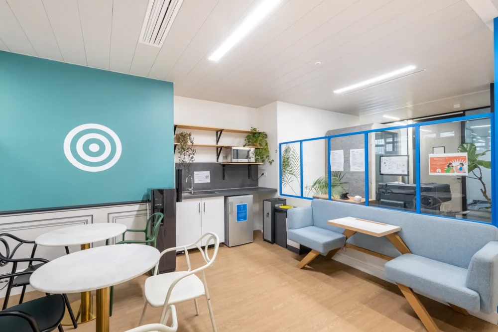 Bureau privé - 75008 - 9 postes - 7830€