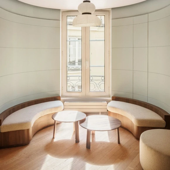 Espace indépendant 827 m² 130 postes Location bureau Rue de Gramont Paris 75002 - photo 3