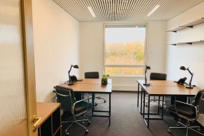 Bureau privé - 75008 - 7 postes - 4949€