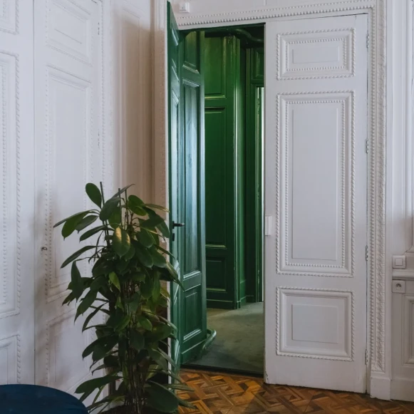 Bureau privé 25 m² 8 postes Coworking Rue d'Algérie Lyon 69001 - photo 4