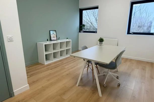 Bureau privé - 59200 - 3 postes - 299€