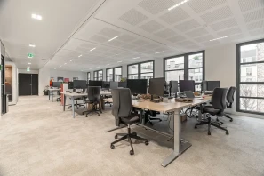 Espace indépendant - 75009 - 55 postes - 49500€