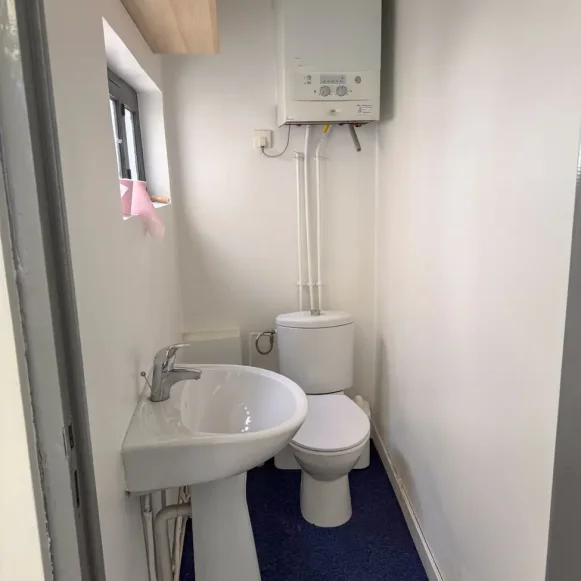 Espace indépendant 25 m² 4 postes Location bureau Rue Aristide Briand Levallois-Perret 92300 - photo 1