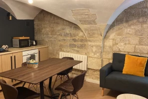 Espace indépendant - 75001 - 10 postes - 3500€