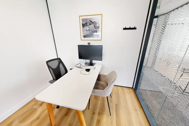Bureau privé - 59800 - 1 poste - 438€