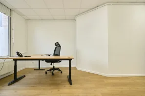 Bureau privé - 59000 - 5 postes - 700€