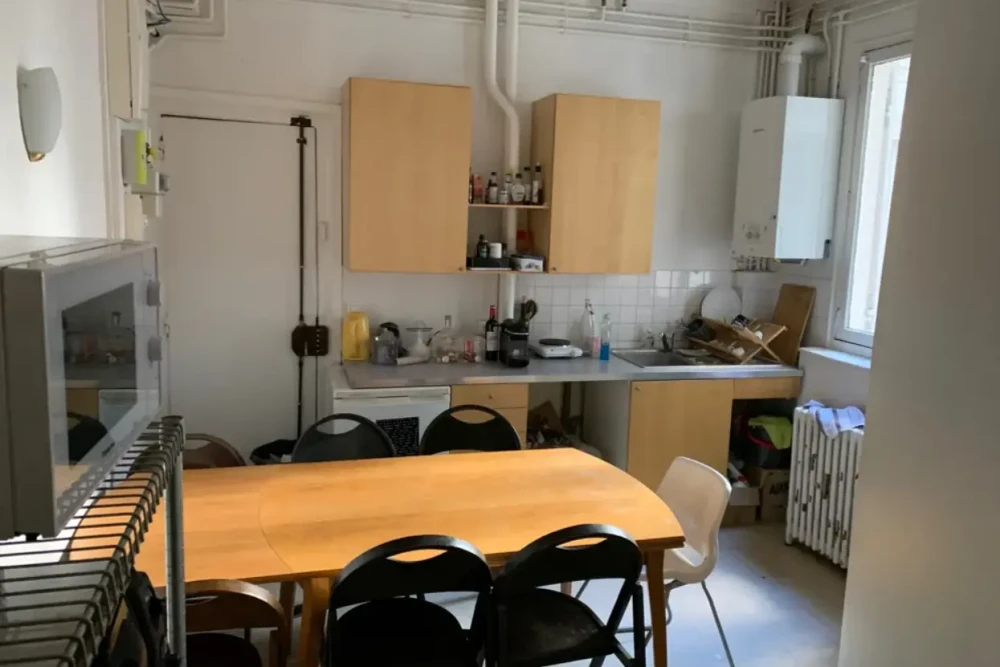 Bureau privé - 75009 - 7 postes - 2200€