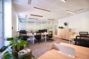 Bureau privé - 75017 - 4 postes - 2320€