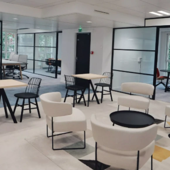 Espace indépendant 1 679 m² 180 postes Location bureau Rue Joubert Paris 75009 - photo 1