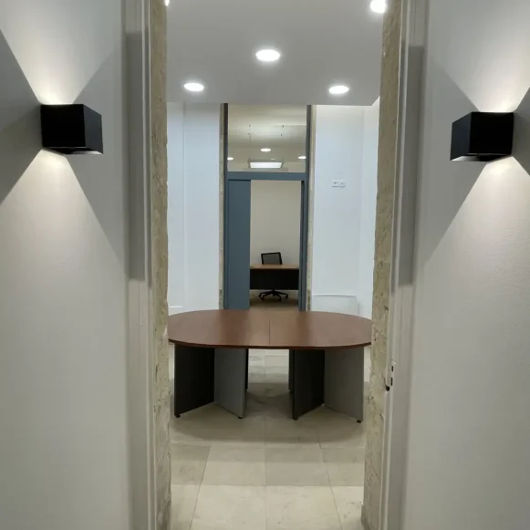 Bureau privé 7 m² 1 poste Location bureau Rue Mably Bordeaux 33000 - photo 2