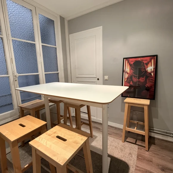 Bureau privé 26 m² 7 postes Location bureau Boulevard de Sébastopol Paris 75003 - photo 7