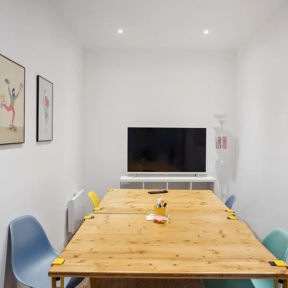 Bureau privé 30 m² 6 postes Location bureau Rue Neuve Sainte-Catherine Marseille 13007 - photo 6