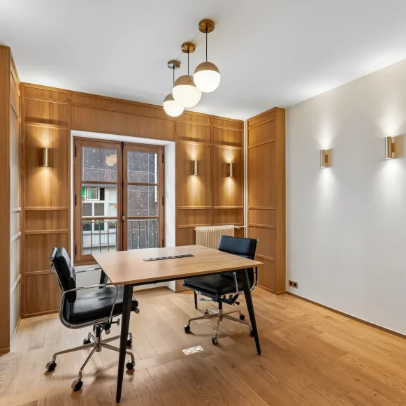 Bureau privé 12 m² 3 postes Location bureau Rue de Rouen Paris 75019 - photo 3