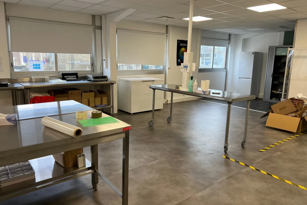 Bureau privé - 91140 - 20 postes - 3000€