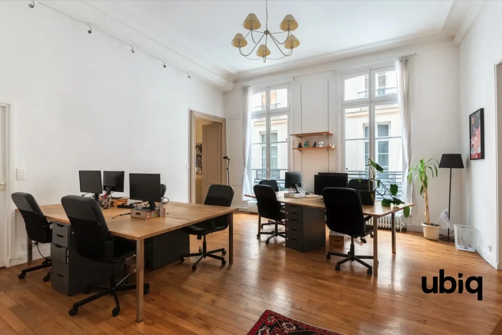 Espace indépendant - 75003 - 20 postes - 7000€