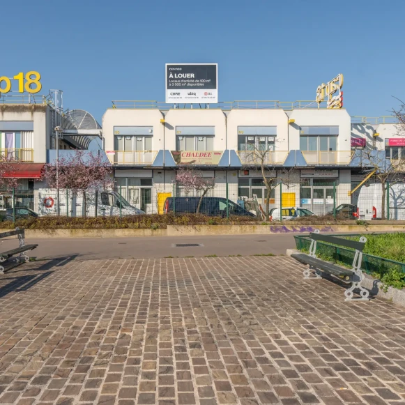 Espace indépendant 397 m² 50 postes Location bureau Rue d'Aubervilliers Paris 75018 - photo 6