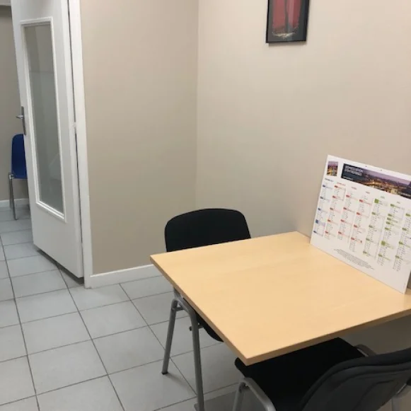 Bureau privé 6 m² 1 poste Coworking Rue de la Plaine Paris 75020 - photo 3