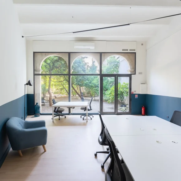 Espace indépendant 50 m² 10 postes Coworking Rue Sylvabelle Marseille 13006 - photo 5