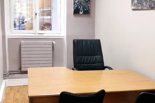 Bureau privé - 75016 - 1 poste - 1050€