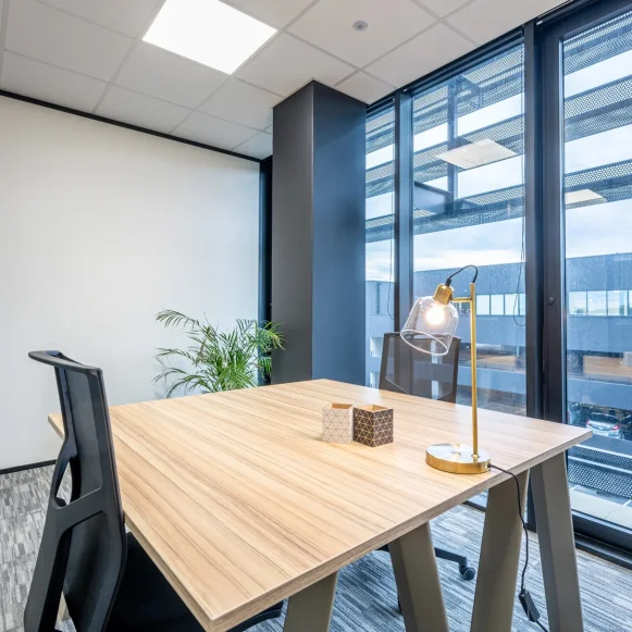 Bureau privé 10 m² 2 postes Coworking Rue Jean Walter Lille 59000 - photo 2