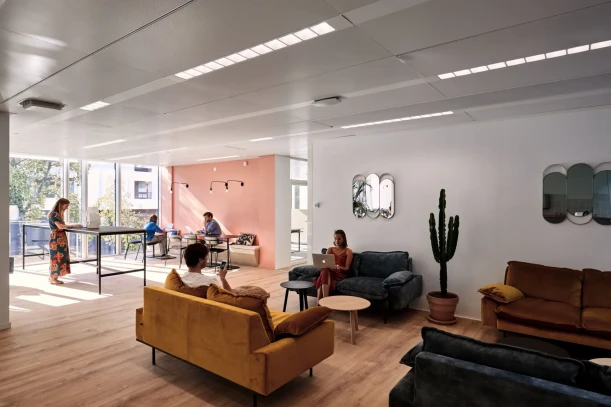 Bureau privé - 75015 - 11 postes - 5720€