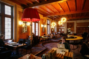 Bureau privé - 59800 - 6 postes - 2190€