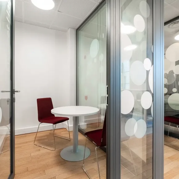 Espace indépendant 110 m² 22 postes Location bureau Rue Drouot Paris 75009 - photo 8