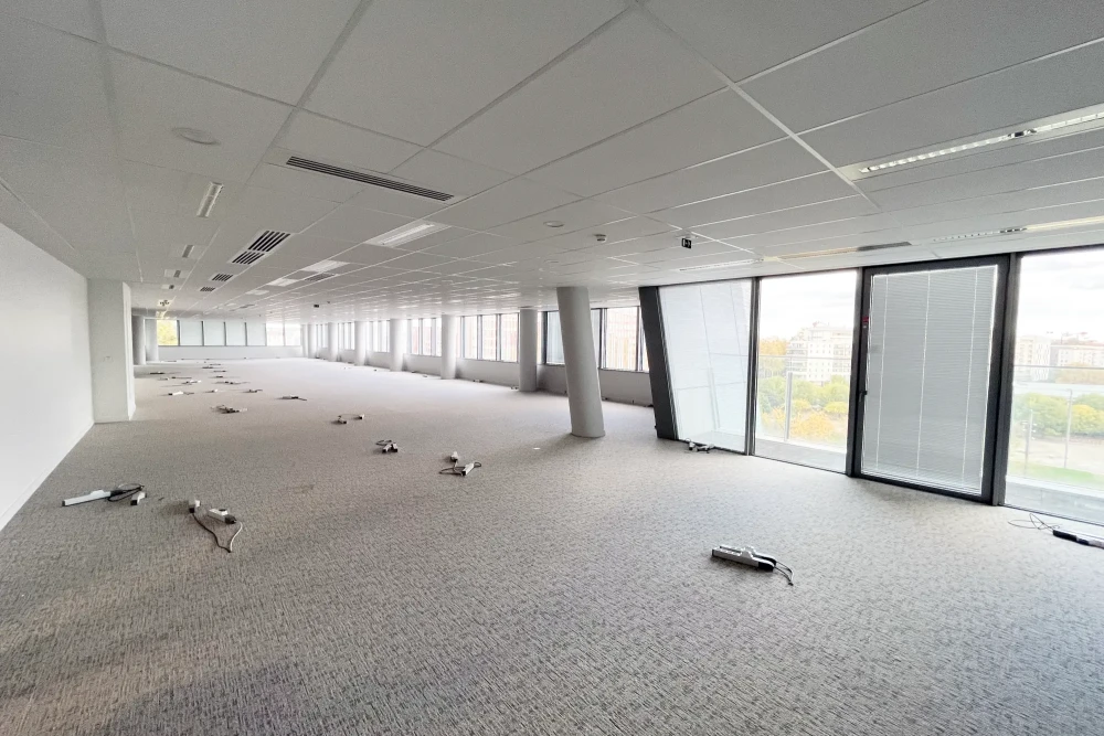 Espace indépendant - 69003 - 47 postes - 26685€
