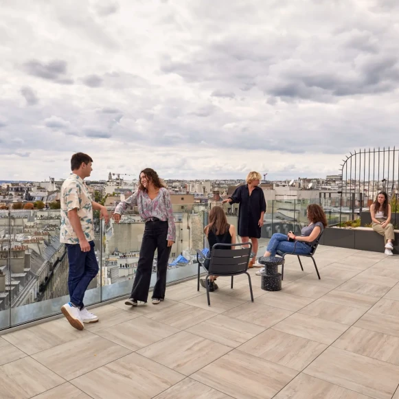 Bureau privé 21 m² 6 postes Coworking Rue du Faubourg Saint-Honoré Paris 75008 - photo 18