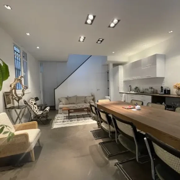 Espace indépendant 64 m² 10 postes Location bureau Rue de la Victoire Paris 75009 - photo 3