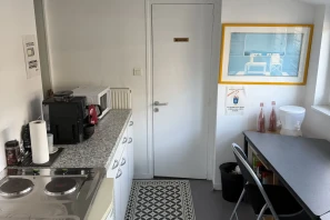 Bureau privé - 69009 - 2 postes - 400€