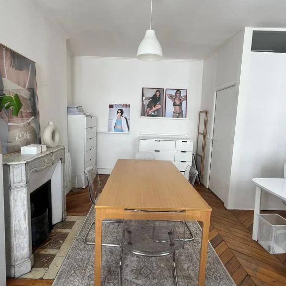 Bureau privé 25 m² 4 postes Location bureau Rue de Cléry Paris 75002 - photo 4