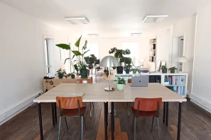 Open Space - 75002 - 3 postes - 330€