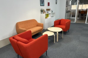Bureau privé - 26000 - 3 postes - 380€