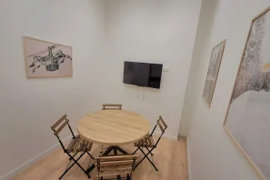 Open Space - 13001 - 18 postes - 230€