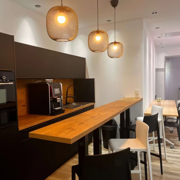 Bureau privé 50 m² 18 postes Coworking Place Carnot Douai 59500 - photo 1