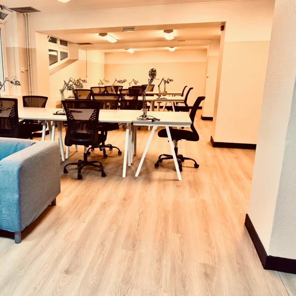 Espace indépendant 130 m² 20 postes Location bureau Rue Mathurin Régnier Paris 75015 - photo 1