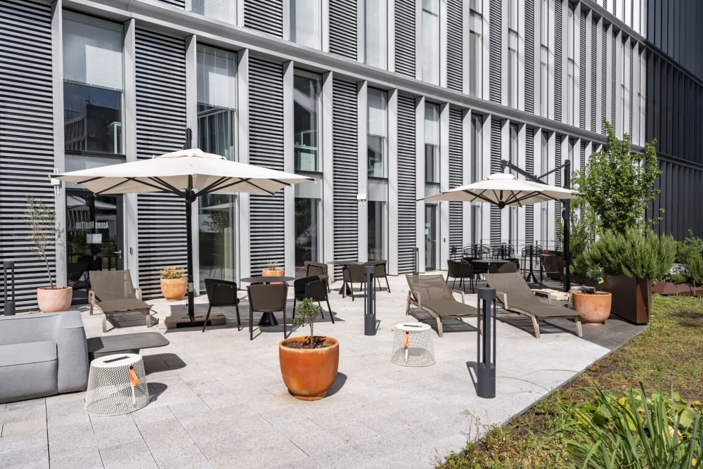 Bureau privé - 69003 - 25 postes - 15000€