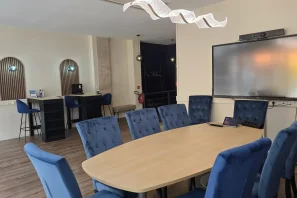 Bureau privé - 75005 - 10 postes - 2920€